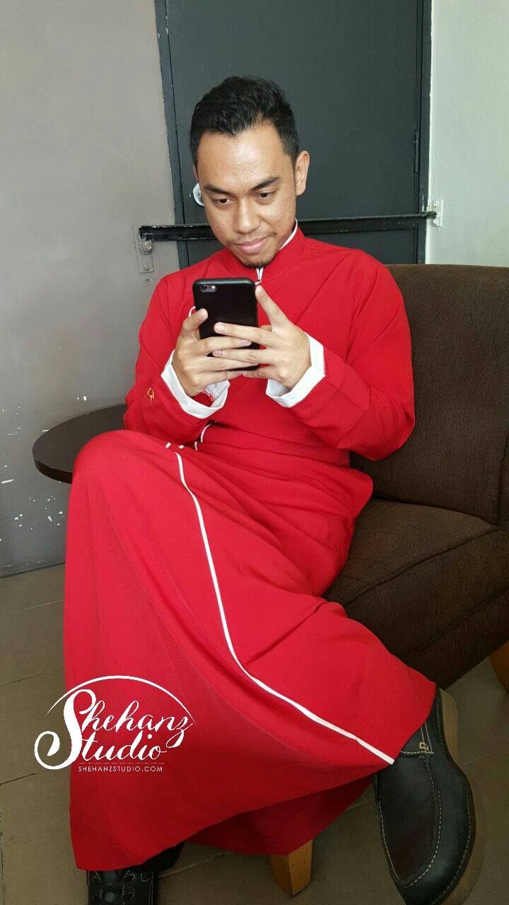 jubah-kungfu-dari-rizq-design-jubah-lelaki-moden-dan-maskulin-sempena-hari-raya-bakal-tiba