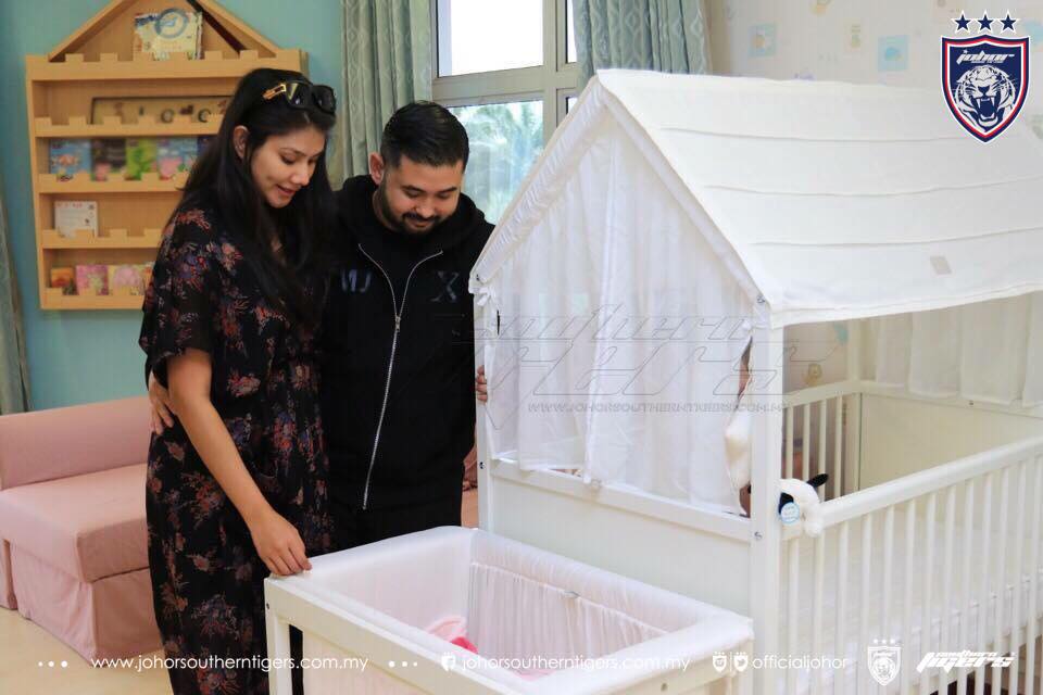 yam-tunku-kalsom-aminah-sofiah-nama-puteri-sulung-tmj