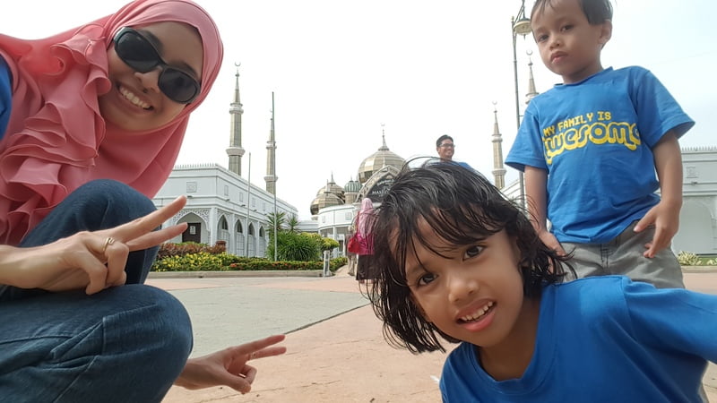 trip-perhentian-part-2-perhentian-kecil-kg-nelayan-snorkelling-windmill-masjid-kristal (24)