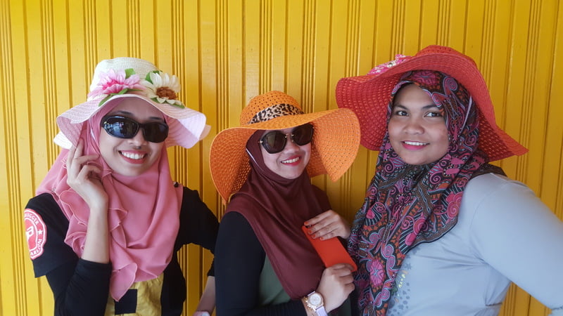 trip-perhentian-part-2-perhentian-kecil-kg-nelayan-snorkelling-windmill-masjid-kristal