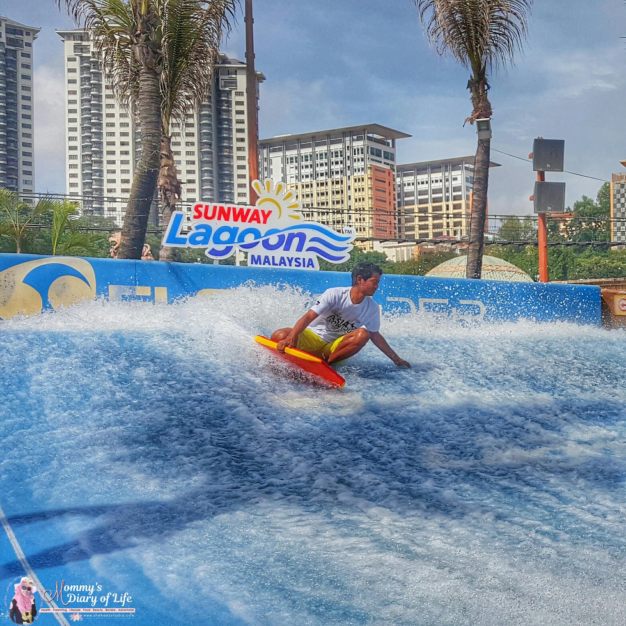 sunway-lagoons-flow-rider-surf-simulator-pertama-di-malaysia-2