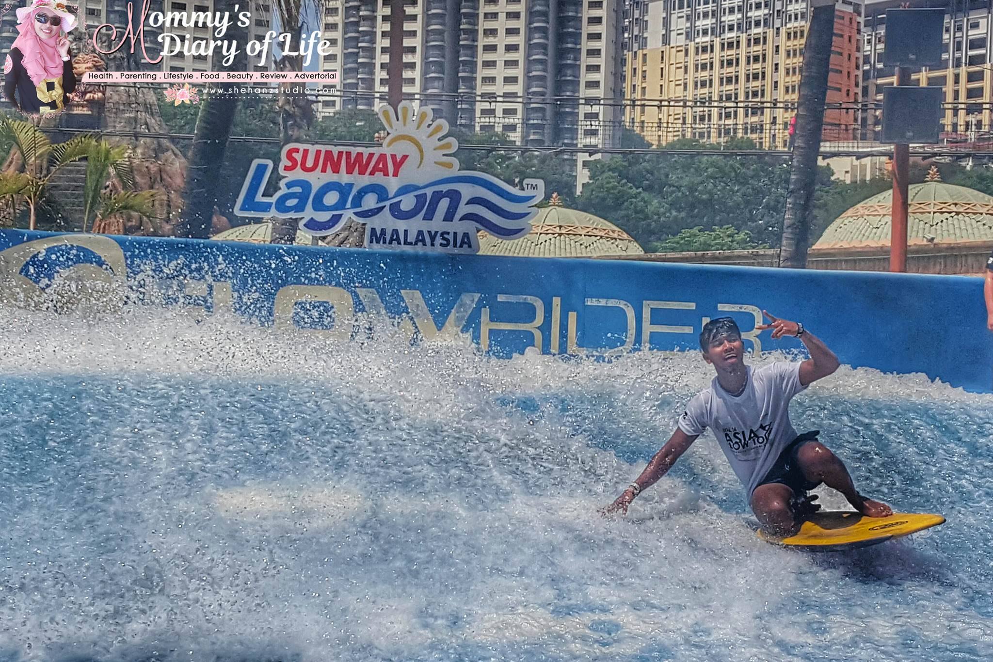 sunway-lagoons-flow-rider-surf-simulator-pertama-di-malaysia1