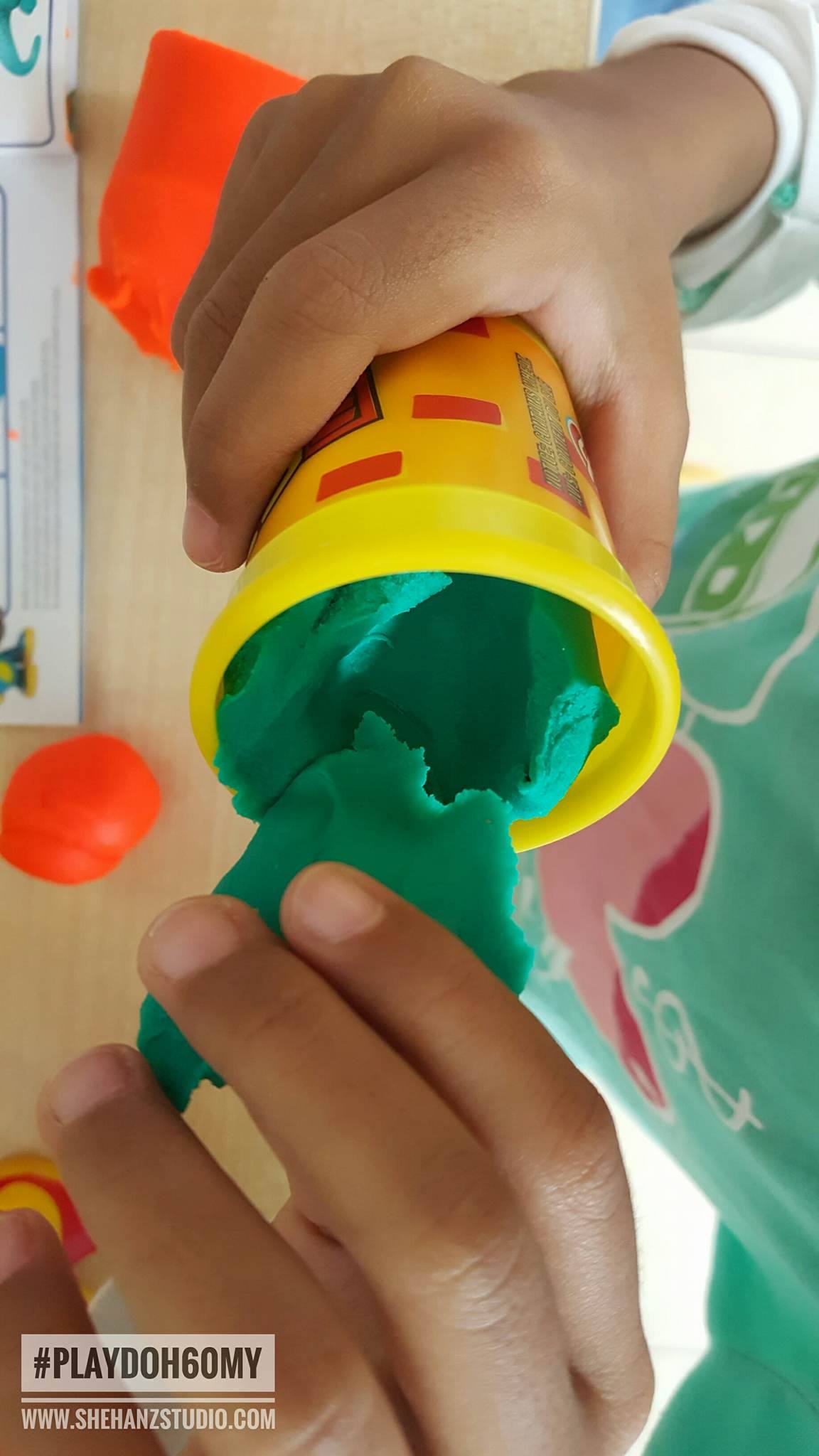 kelebihan bermain play doh
