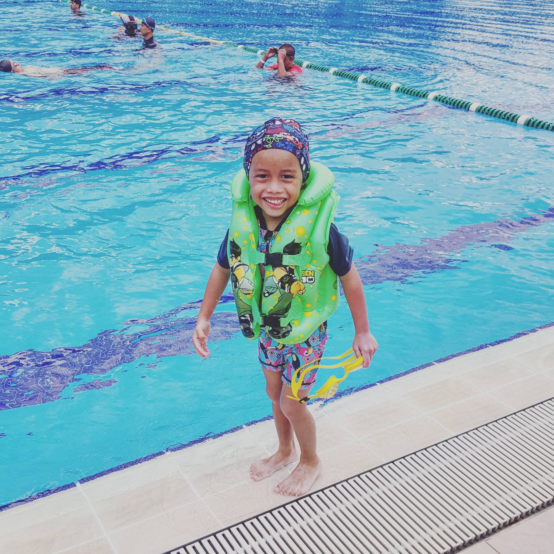 riadah-hujung-minggu-main-roller-blade-berenang-di-kompleks-sukan