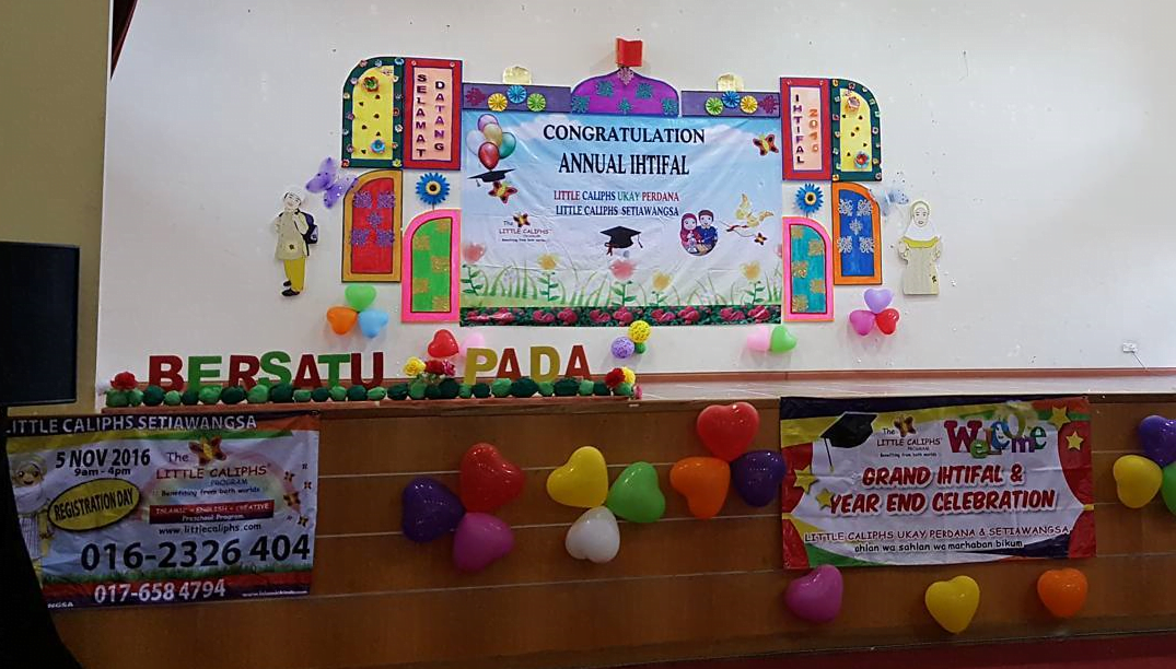 grand-ihtifal-little-caliph-2016-graduation-lil-hannah-damia (7)