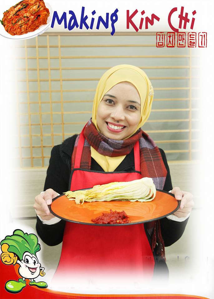 korea trip_day 3_strawberry farm_diy kimchi_hanbok_everland theme park (15)