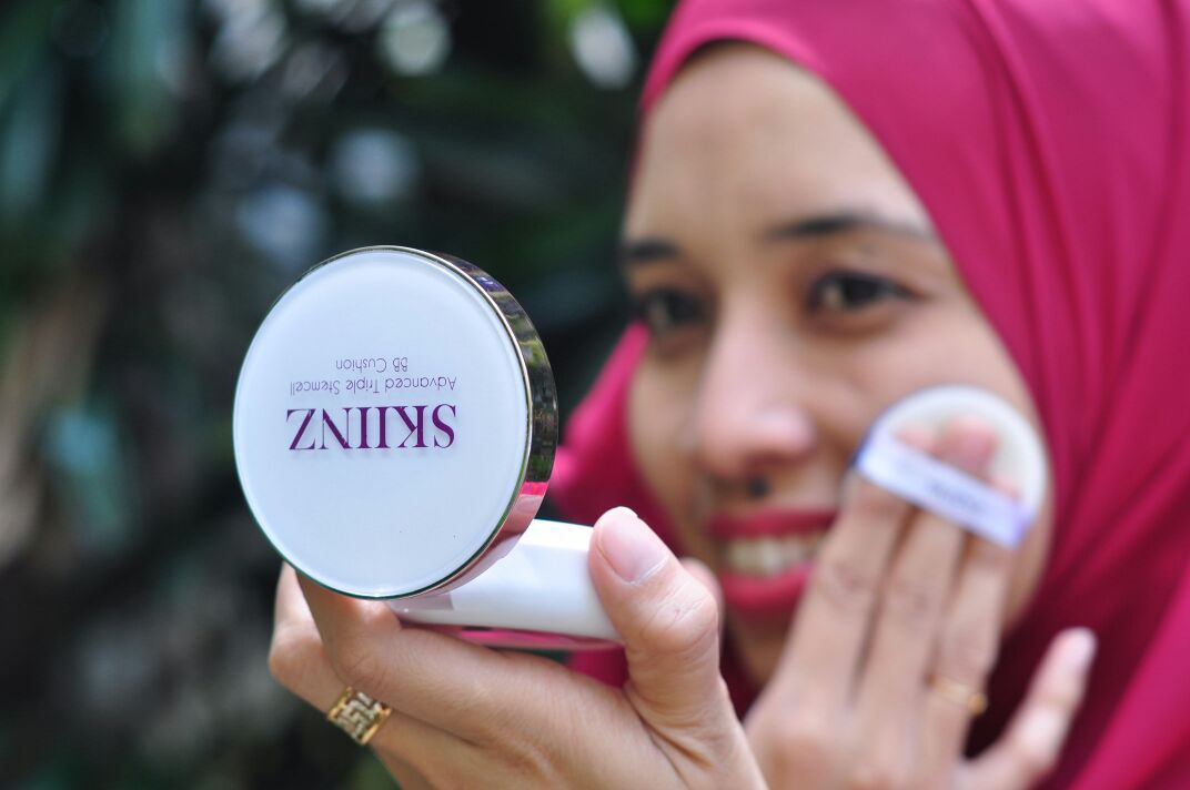 CARA MAKEUP FLAWLESS DENGAN SKIINZ ADVANCED TRIPLE STEMCELL BB CUSHION FOUNDATION (4)