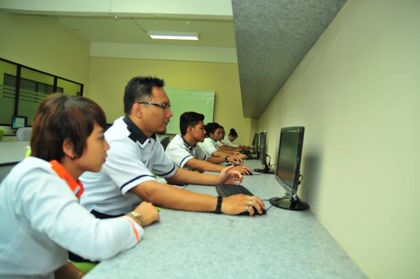 BERITA BAIK UNTUK LEPASAN SPM - KOLEJ TERBAIK UNTUK ADIK-ADIK PILIH - LAKE VIEW COLLEGE (LVC) (2)