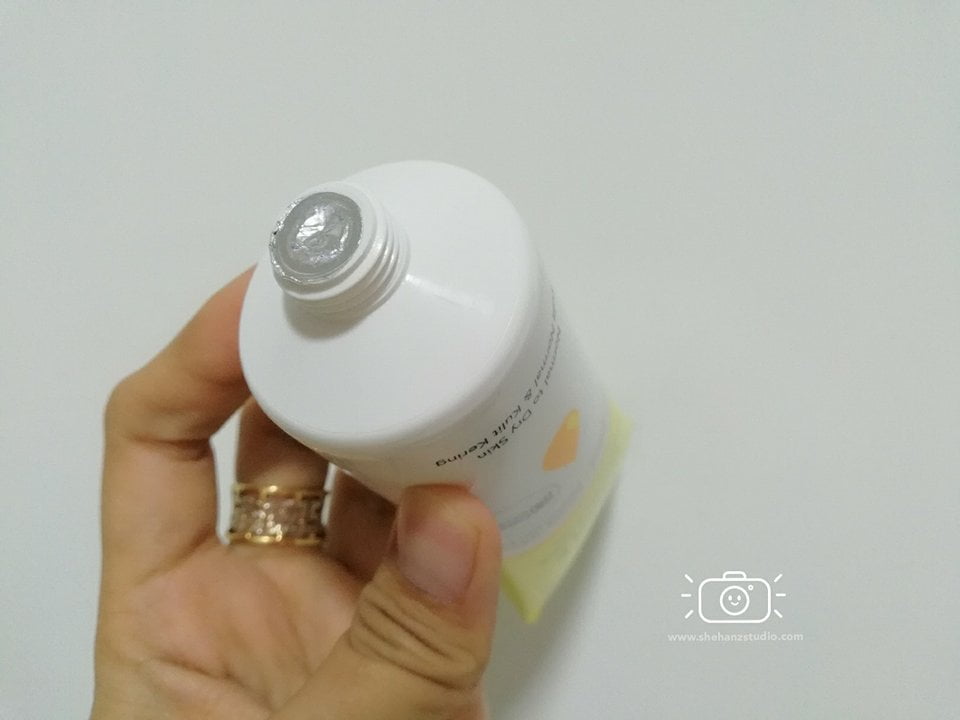 UNTUK KULIT KOMBINASI, VITAMIN E MOISTURISING MASK COSMODERM INI SANGAT MEMBANTU! (5)