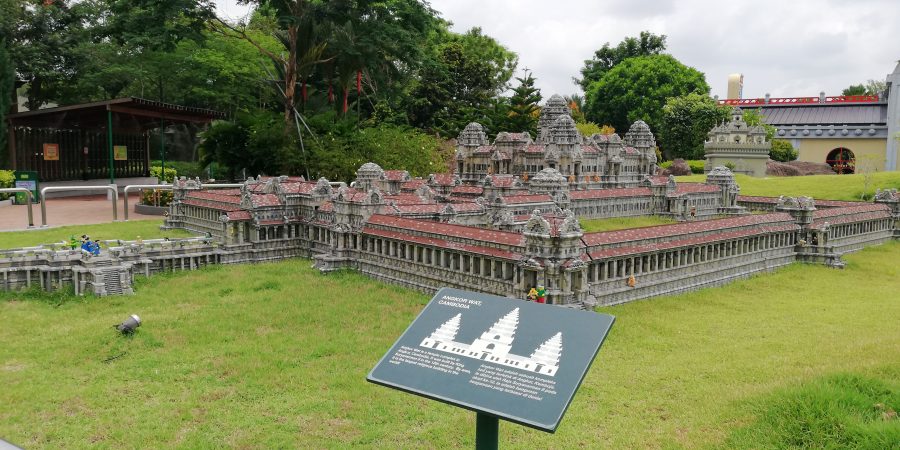 ANNUAL PASS LEGOLAND FAMILY DAY KBBA9 2018 (000)