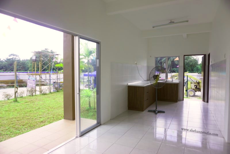 RUMAH TERES MAMPU MILIK DI SEPANG - TAMAN SALAK LESTARI BERBAKI 20 UNIT (59)
