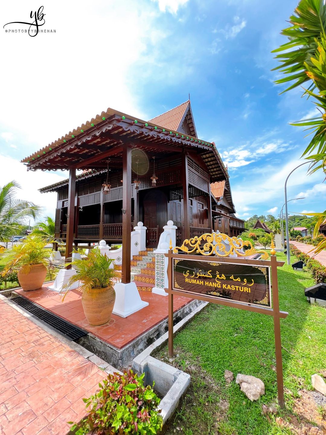 PERKAMPUNGAN HANG TUAH