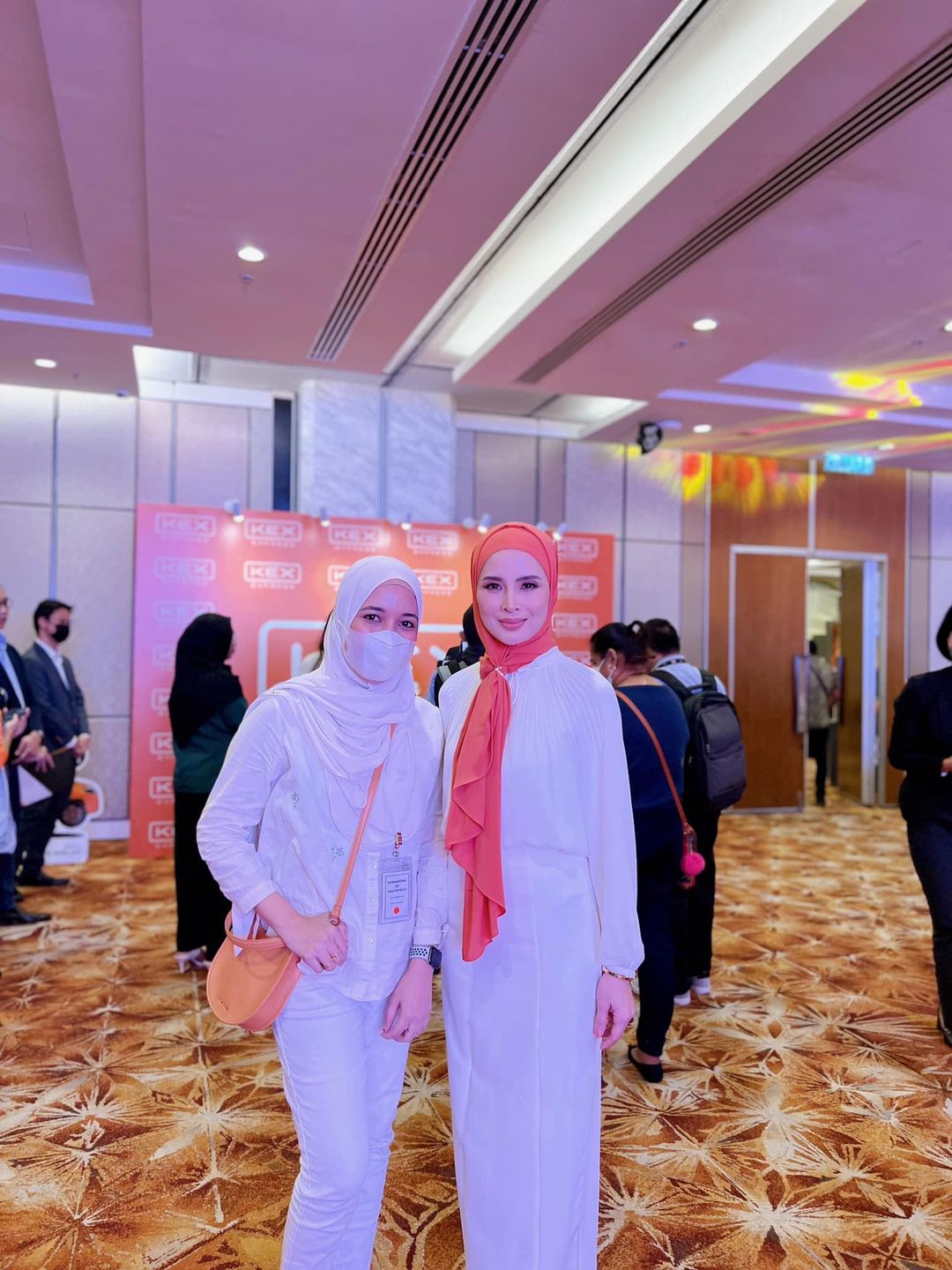 PENJENAMAAN SEMULA ABX EXPRESS KEPADA KEX EXPRESS DI MALAYSIA