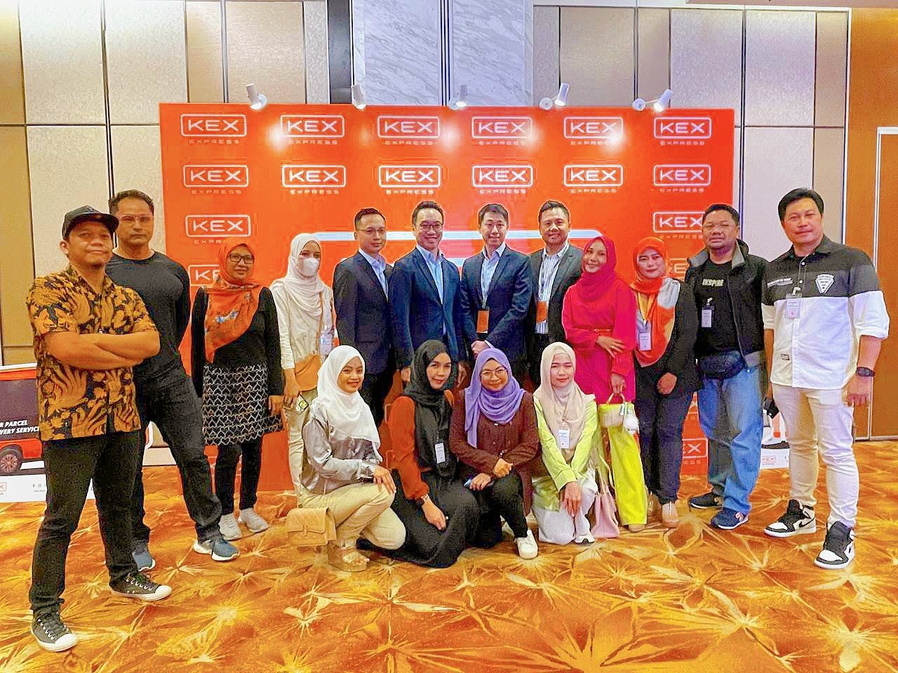 PENJENAMAAN SEMULA ABX EXPRESS KEPADA KEX EXPRESS DI MALAYSIA