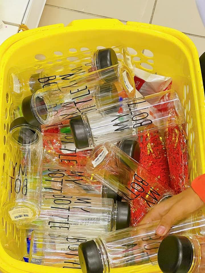 IDEA HADIAH HARI GURU 2023