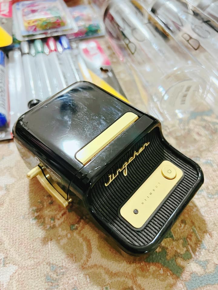 IDEA HADIAH HARI GURU 2023