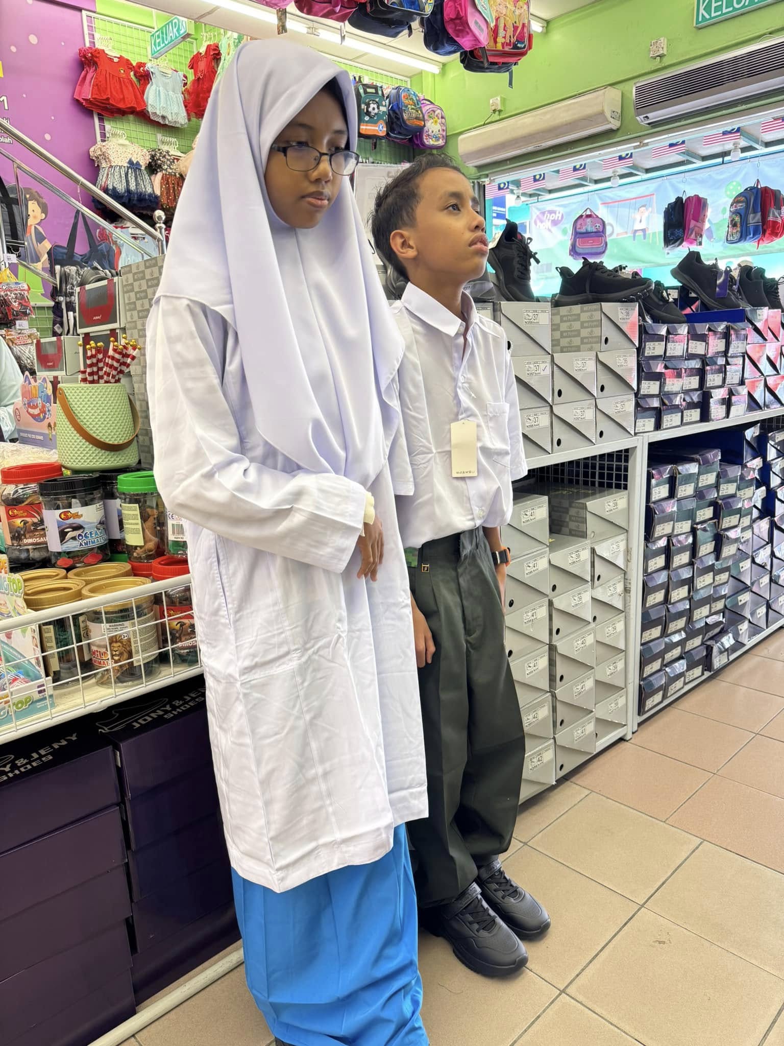 persiapan sekolah di hari-hari